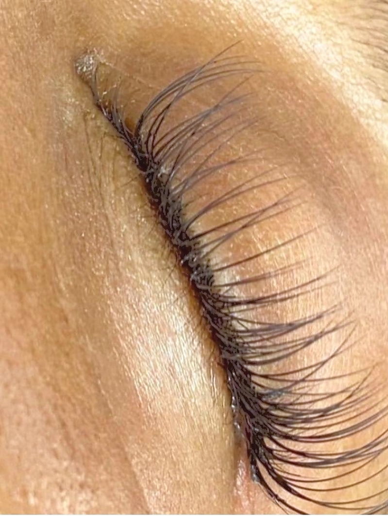 Lash lift result, close view